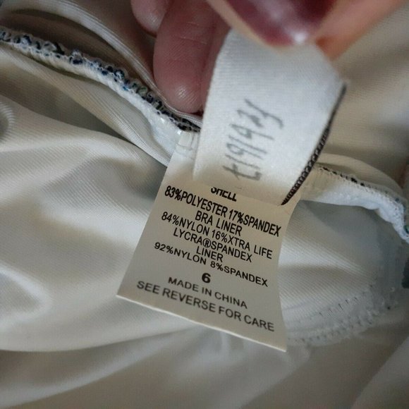 Badgley Mischka Swimwear Floral Tankini top Size 6 - Picture 3 of 6